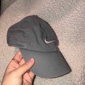 Grey Nike hat
